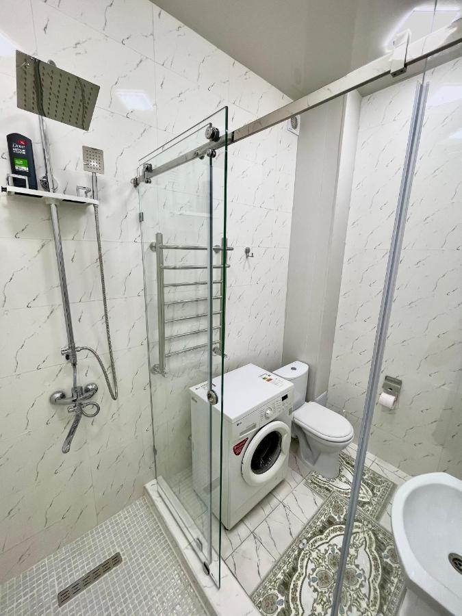 טשקנט Amir Temur Apartment In Center After Renovation מראה חיצוני תמונה