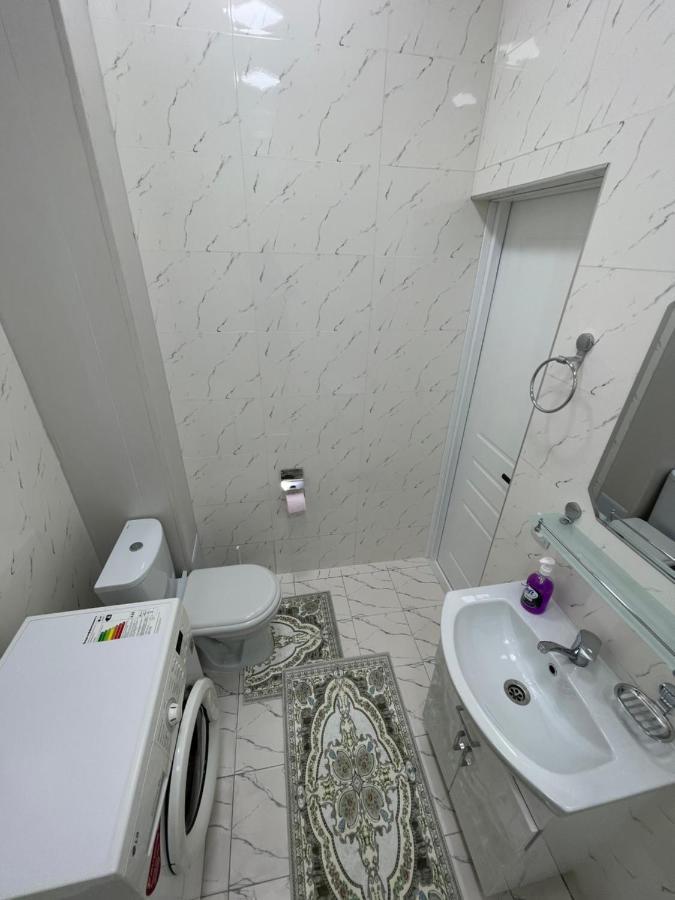 טשקנט Amir Temur Apartment In Center After Renovation מראה חיצוני תמונה